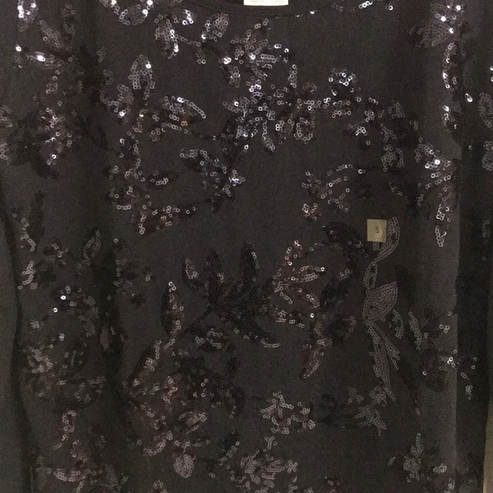 Ann Taylor Factory  NavySequence Shirt  small - Picture 3 of 6